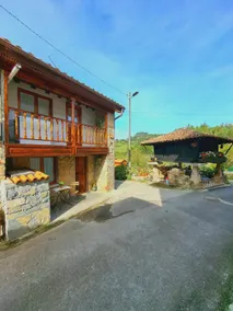 Casina Playa de Rodiles (beach) - Image 4