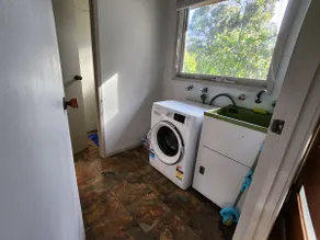 Vacation house near the beach and lake - Image 3
