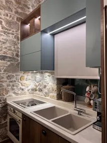 Prina Stone Retreat - Image 4