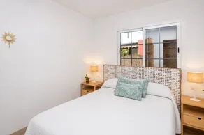Kinderfreundliche Wohnung mit Pool und Grill - Image 4