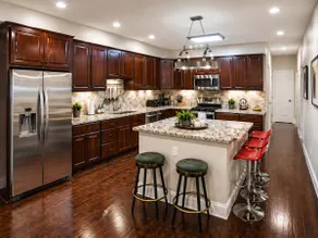 Designed For Groups • DC • Sleeps 22• Free Parking - Image 2