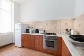 Simply Amazing 3BR AP Keleti Railway St - Image 3