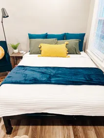 Budget-friendly stay with Full Kitchen - Image 5