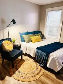 Budget-friendly stay with Full Kitchen - Image 2