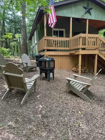 Mary's Cabin - Image 3