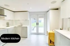 Recently renovated,modern house. train station - Image 3