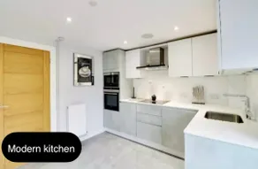 Recently renovated,modern house. train station - Image 2
