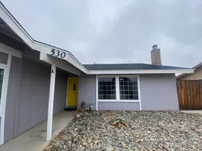 Cozy home near hospital & 101 Remodeled Bathrooms! - Image 3