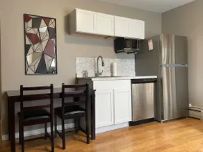 Private king suite - Image 4