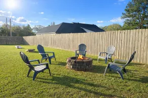 Family Retreat Near Lafayette<Playground & Park> - Image 3