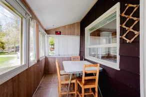 2-Bedroom Cottage #1 - Ambleside - Image 4