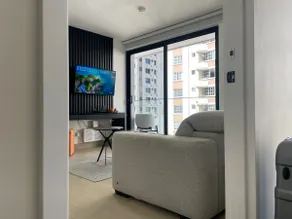 Centrally located, elegant and minimalist - Image 5