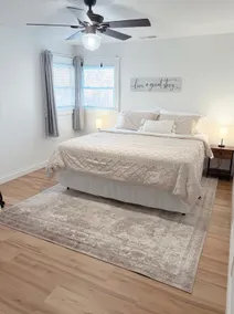 Cozy Farmhouse Getaway - Image 3