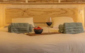 Love Room Bali • Jacuzzi & Hanging Bed - Auray - Image 3