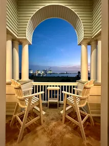 Waterfront Private Pier Pleasure Island Lake House - Image 5