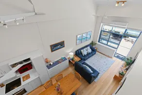 Rise & Rest: Prime South Freo Location - Image 2