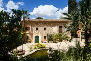 Historic farmhouse near the beach with garden, pool - Image 4