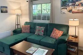 Quaint Avalon Cottage < Half-Mi to Beaches! - Image 4