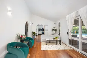 Shine Carrum Down - Family Oasis With Heated Pool - Image 4