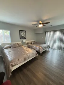 Cozy city hideaway for families. - Image 4