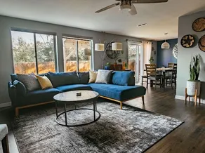 Medford Oasis - Perfect for family gatherings - Image 2