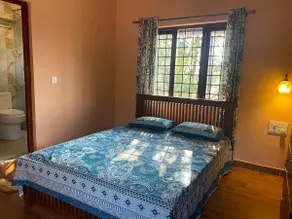 Mannil Home Nr. Adiyogi Family unit(2Rooms for 6) - Image 2