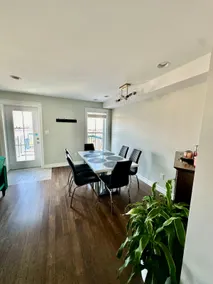 Luxury 2 Bedroom Penthouse with private roof top! - Image 3