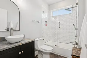 Dallas Skyline Views | Modern 3BR Near Downtown - Image 4