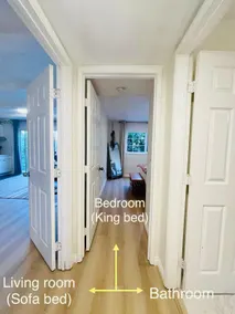 Garden view | 7-min to airport | King bed, A/C - Image 2