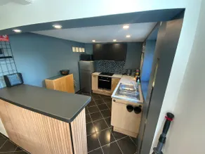 Small village house - Image 3