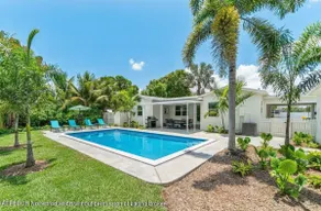 Coastal Home w/ Heated Pool and Guest House! - Image 2