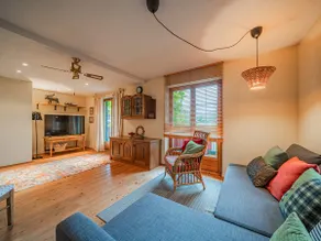 Large half of vacation home - Image 2