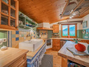 Large half of vacation home - Image 4