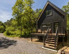 Cozy Modern Alpine | 8 Acres, Hot Tub & Fire Pit - Image 2