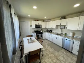 Fritz House, Sunroom with Hot Tub! - Image 5