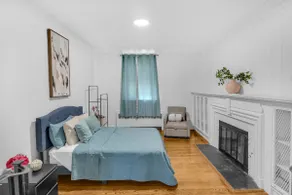 Cozy Luxe Stay:Patio, Pool Table - Image 5