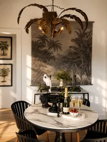 Peaceful Nelson Bay Retreat with Boutique Flair - Image 3