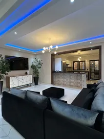 Luxuruous 3 rooms apartment with pool at hivernage - Image 2