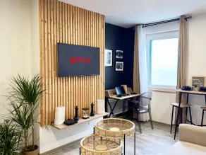 Besson Bey II - Ideal for couples & professionals - Patio - WiFi - Near train station - City center - Image 2