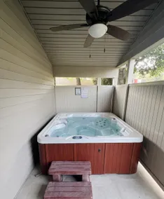 Hot Tub, Historic, Rural Setting, Convenient - Image 3