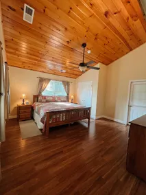 Hot Tub, Historic, Rural Setting, Convenient - Image 2