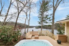 Mountaintop Nirvana: Lake, Hot Tub, Pool Table - Image 2