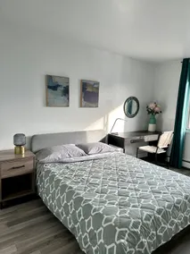 home away from homecondo comfort - Image 2
