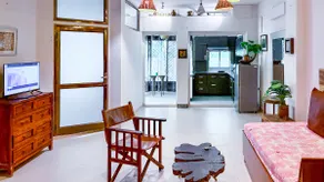 Artist's Home: Netflix + Prime - Image 2