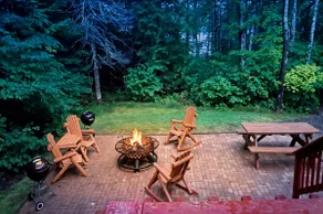 Cedar Lodge - Located on te Shores of the Flambeau River! - Image 2