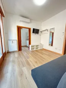 Calima Apartments Venice - Image 2