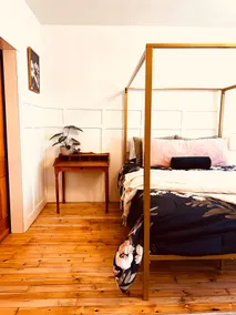 Up for Breakfast: Apartment B: sleeps 4 - Image 2