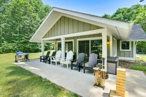Riverwood: South Haven Retreat on 10 Acres - Image 3