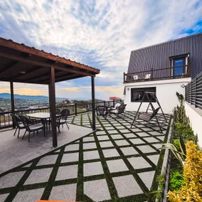 Villa with Sea View, Private Garden and Jacuzzi - Image 3