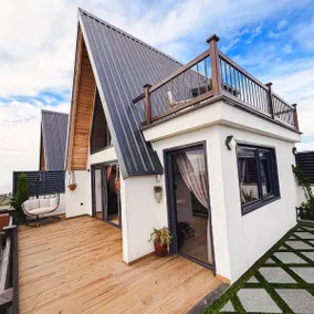 Fully Detached · Luxury Villa with Jacuzzi - Image 5
